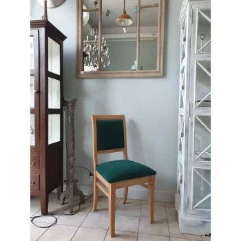 Krzesło tapicerowane klasyczne